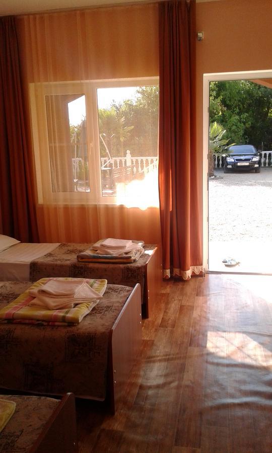 Guest House Amra New Athos Eksteriør billede